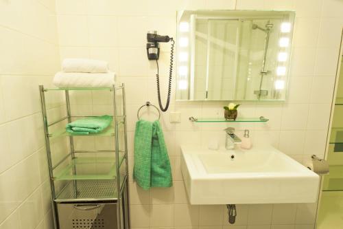 וינה Vox Design Hotel מראה חיצוני תמונה